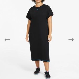 Nike ICON Clash Maxi Dress